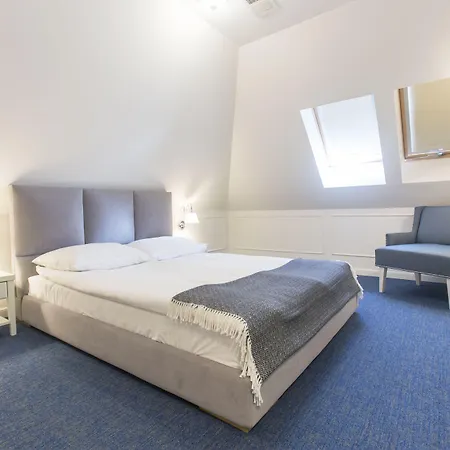 Baltica Hotel 3*